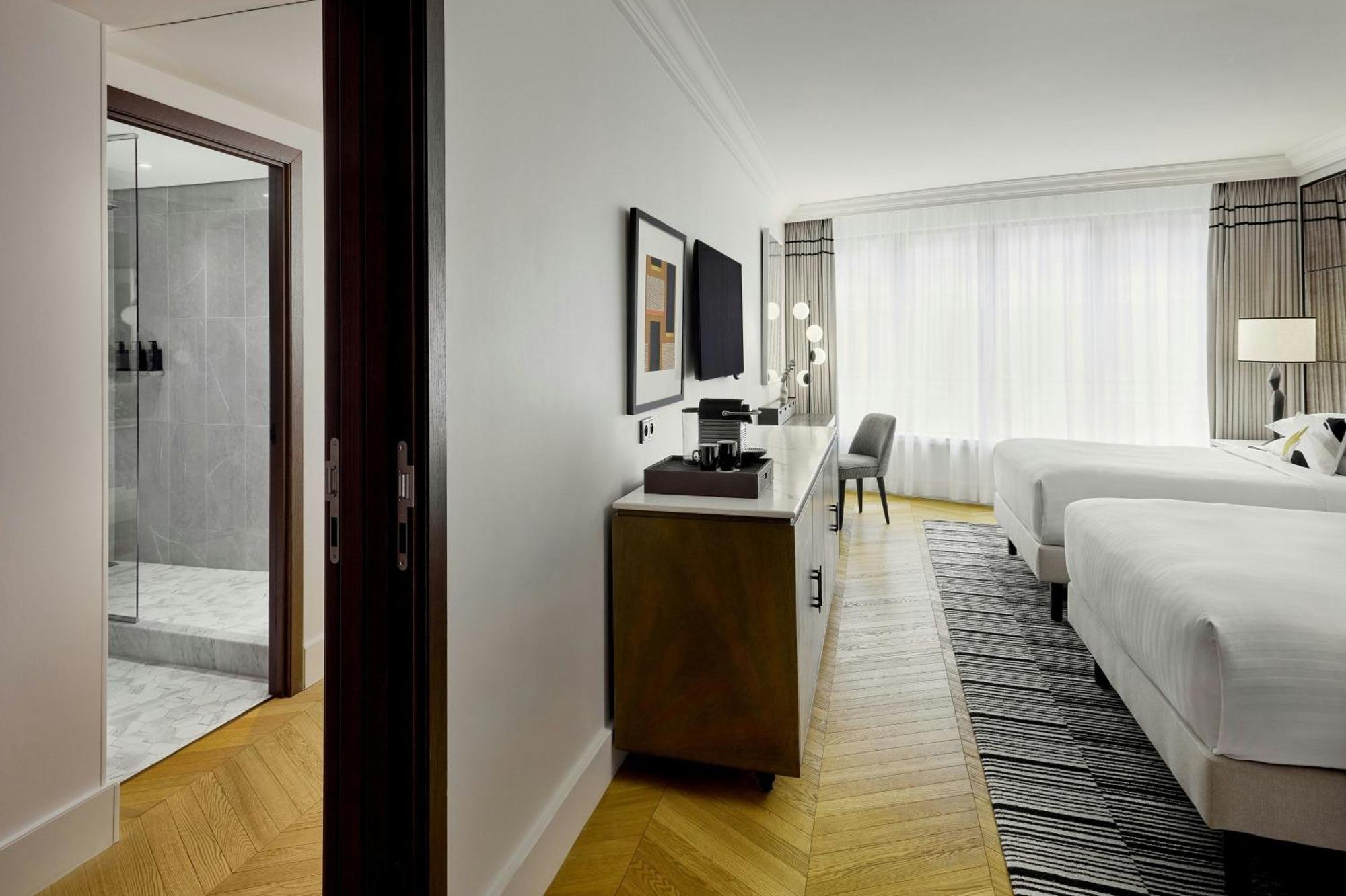 Two-Bedroom Family Suite Atrium View